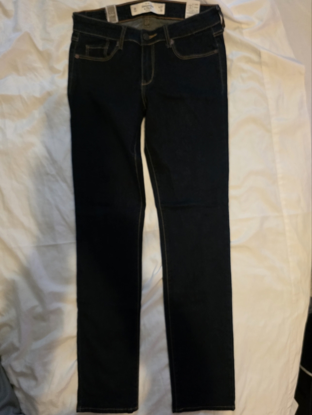 2 For $30🤩 Abercrombie & Fitch Women's Dark Indigo Skinny Jeans - Picture 4 of 8